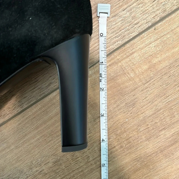 Tapeet - lug sole, suede knee high boots, buckle detail, 37 - Picture 11 of 14